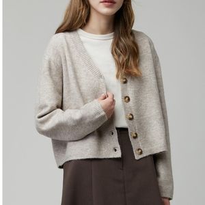 Cropped Cardigan 4989